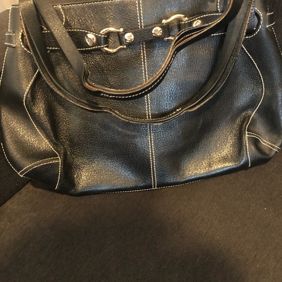 Black Kate Spade bag - Picture 2 of 8